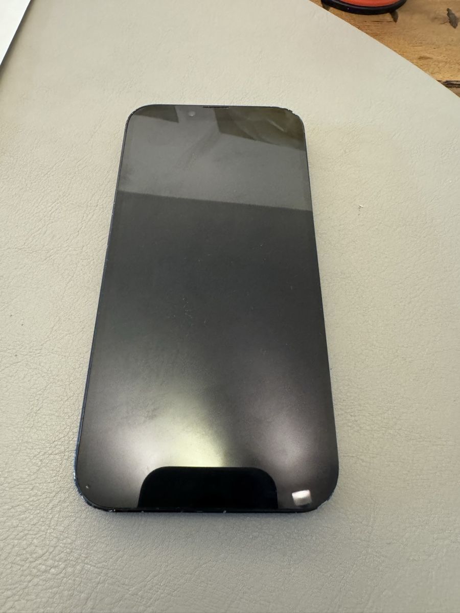 Apple Handys / Smartphones: iPhone 13 – Defekt aus Adliswil von Busys