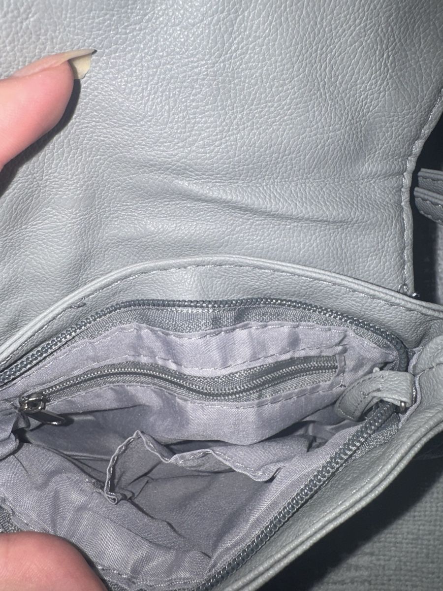 Borse da donna: Graue Handtasche in Lederoptik - Neuwertig – Nuovo (secondo la descrizione) da Pfäffikon ZH venduto da Tetu.33 3