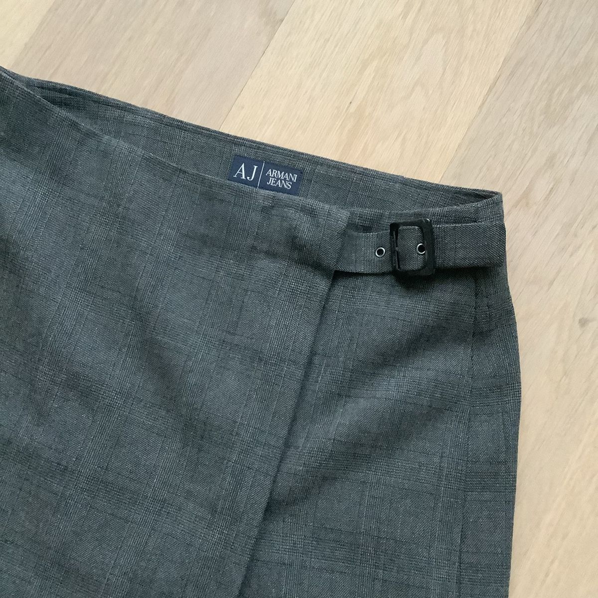 Armani Röcke: Jupe, Armani Jeans, grau, Gr. 36 – Neu (gemäss Beschreibung) aus Cham von capalari 3