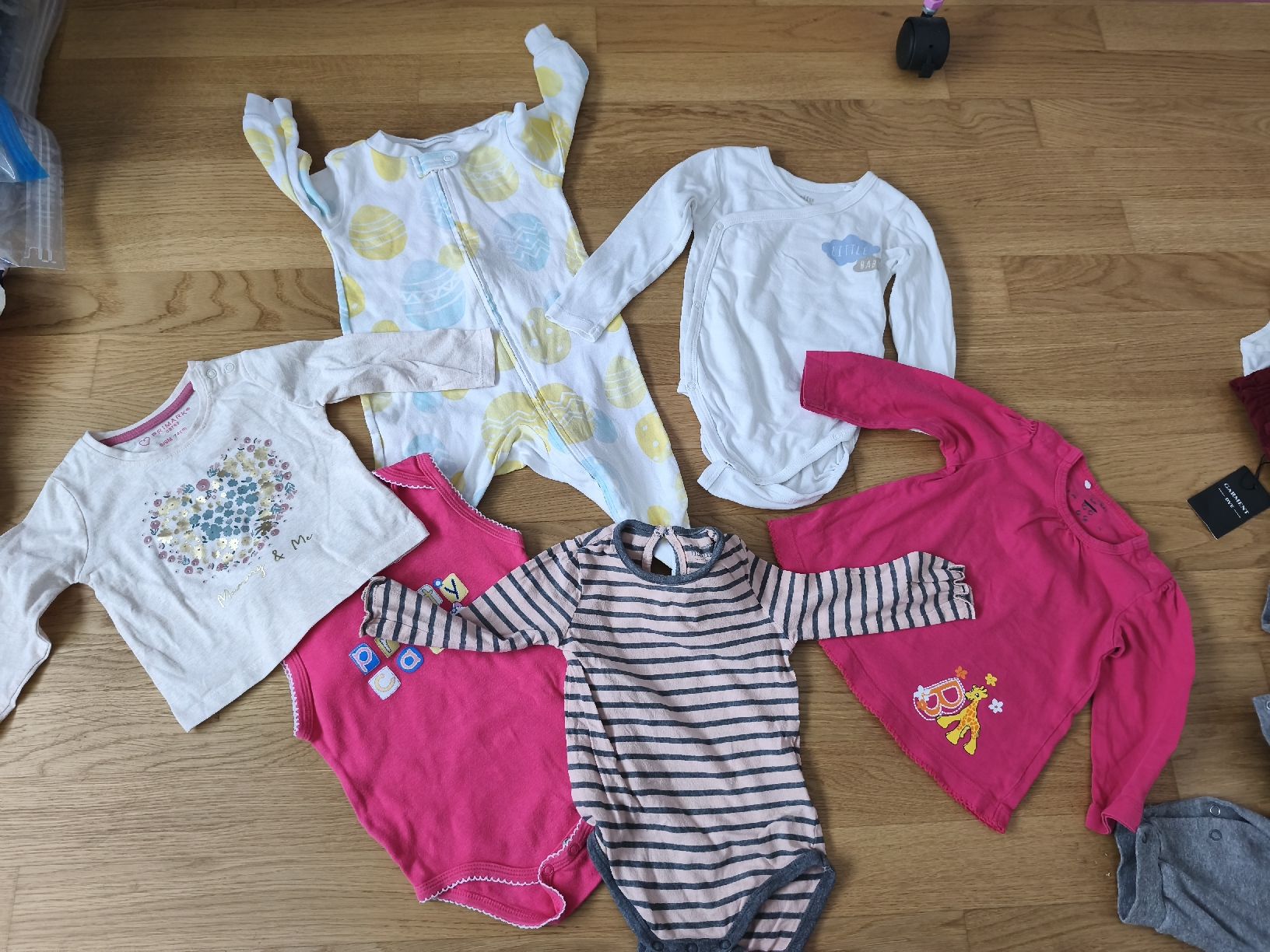 Kleiderpakete & -sets: Kleiderpaket Mädchen Gr. 74 – Gebraucht aus Näfels von ChocolateMuffin 1