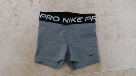 Nike Pro Performance Tights Shorts grau schwarz Laufhose