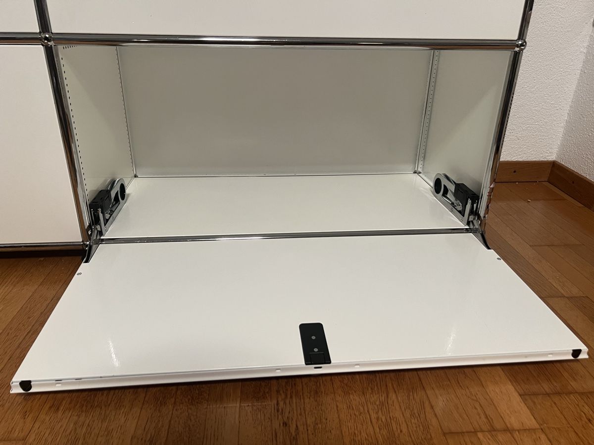 USM Étagères: Original USM Haller Sideboard weiss 4 – D'occasion à Neuheim par ann_lp22 4