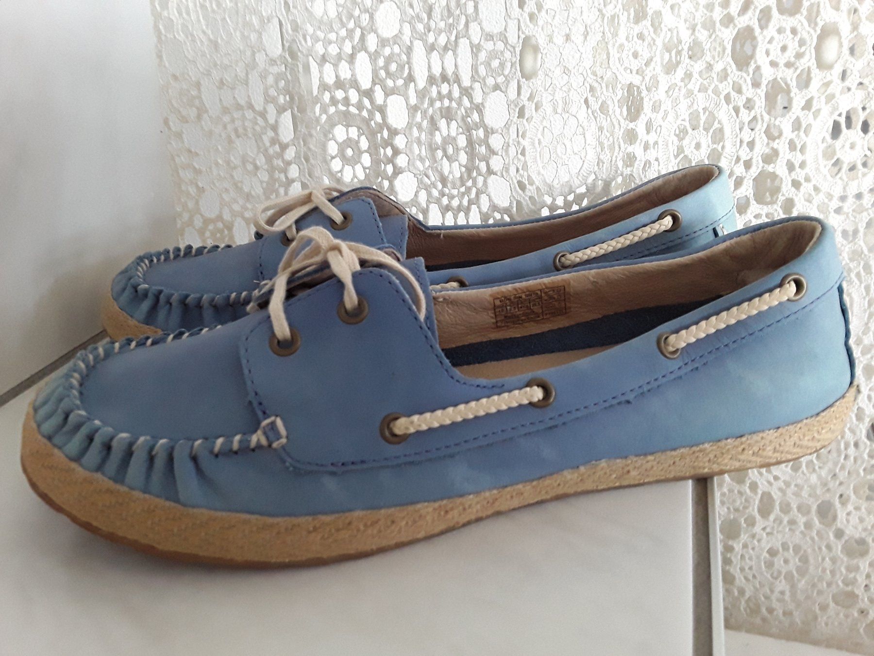 Ugg Scarpe da donna: UGG Damen Mocassin / Sommerschuhe Gr.EU 41 hellblau, Top! – Usato da Heimberg venduto da Samprof 2