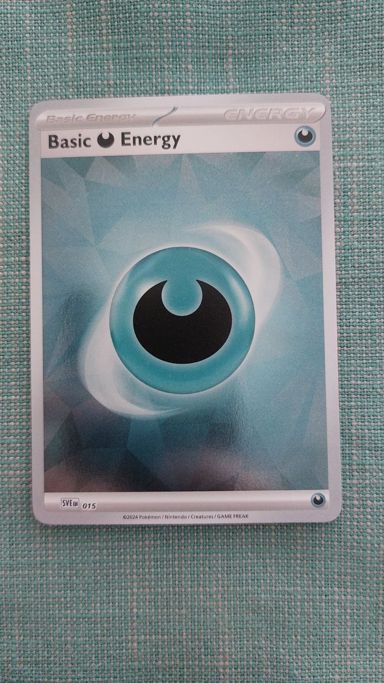 Pokémon Carte collezionabili: Darkness energy reverse holo Prismatic Evolutions – Usato da Bellinzona venduto da Pagur