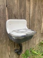 Wandwaschbecken Ausgussbecken weiss gebraucht Zustand