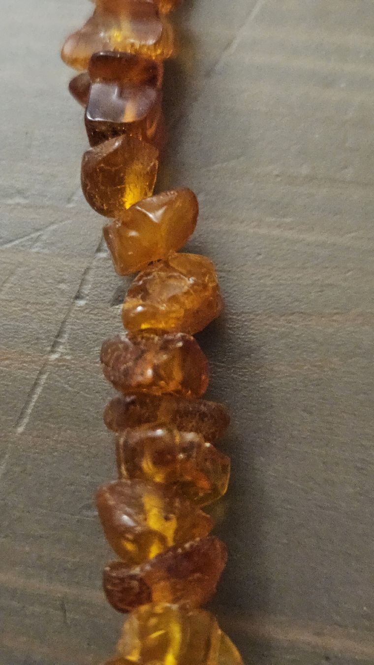 Catenine: très beau collier ambre véritable 60cm sans fermoir. – Usato da Lausanne venduto da Angelite 2