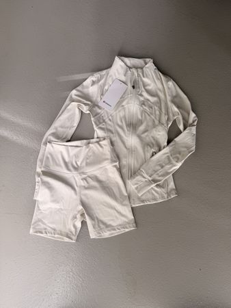 Lululemon Define Set