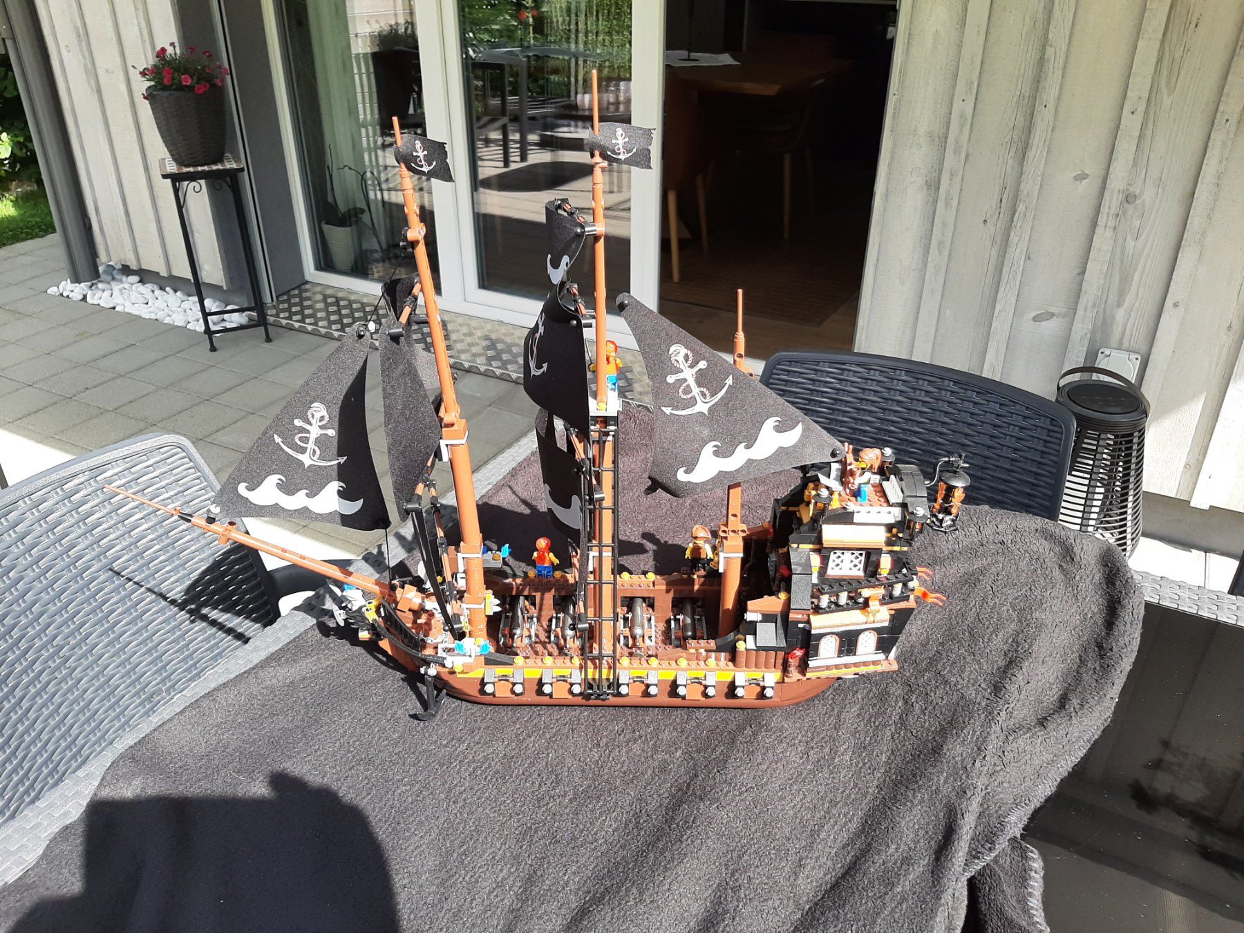 Kit di costruzioni: Mouldking 982004 Piraten Schiff – Nuovo (secondo la descrizione) da Tramelan venduto da bragamal 8