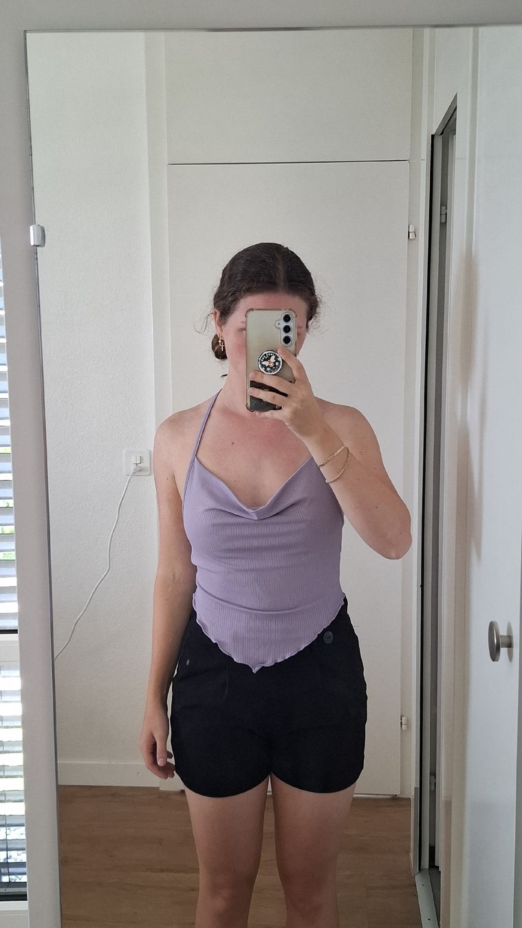 Top: Three halter tops, cowl neck, Size S  – Nuovo (secondo la descrizione) da Hausen am Albis venduto da ann_2kkx 4
