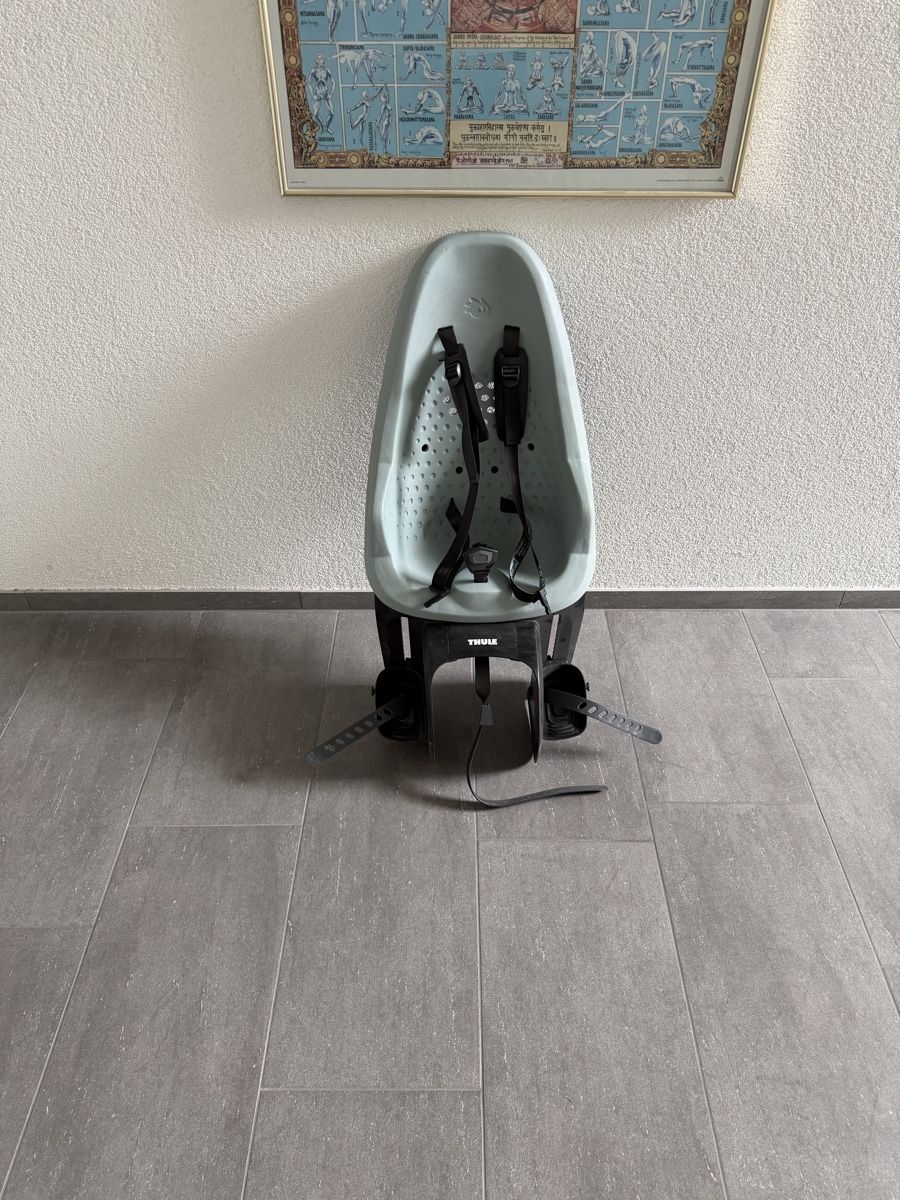 Thule Ersatzteile: Thule Yepp 2 Maxi Velokindersitz – Gebraucht aus St. Gallen von maronimania
