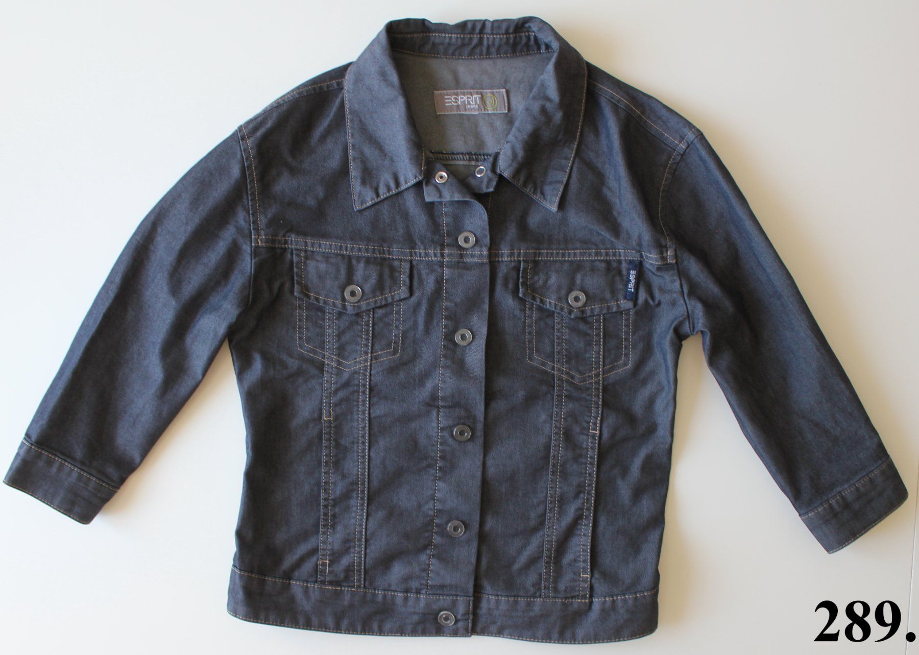 Esprit Vestes: Veste en jean Esprit t. env 36 – D'occasion à Peseux par Gilloss