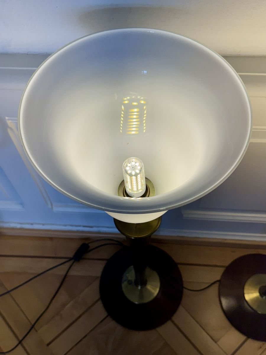 Lampade: Mazda Stehlampen - Set Holz / Messing / Opal Glas - Art Déco – Usato da Zürich venduto da Nobs1 3
