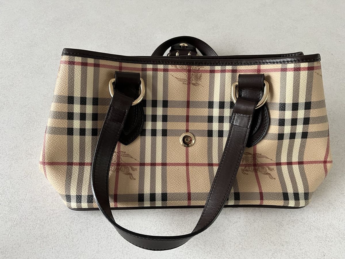 Burberry Taschen für Damen: Original Burberry Handtasche  – Gebraucht aus Wetzikon ZH von diaso 5