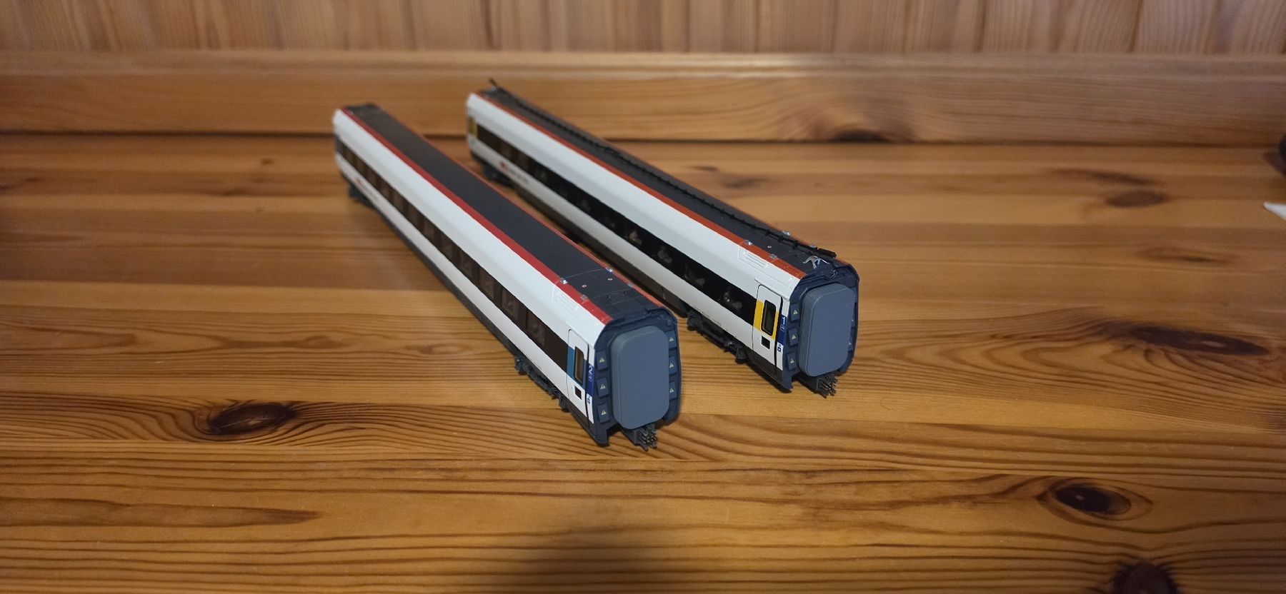 Roco Modelleisenbahnen: Roco ICN SBB Rabde 500 – Gebraucht aus Bettlach von United83 6