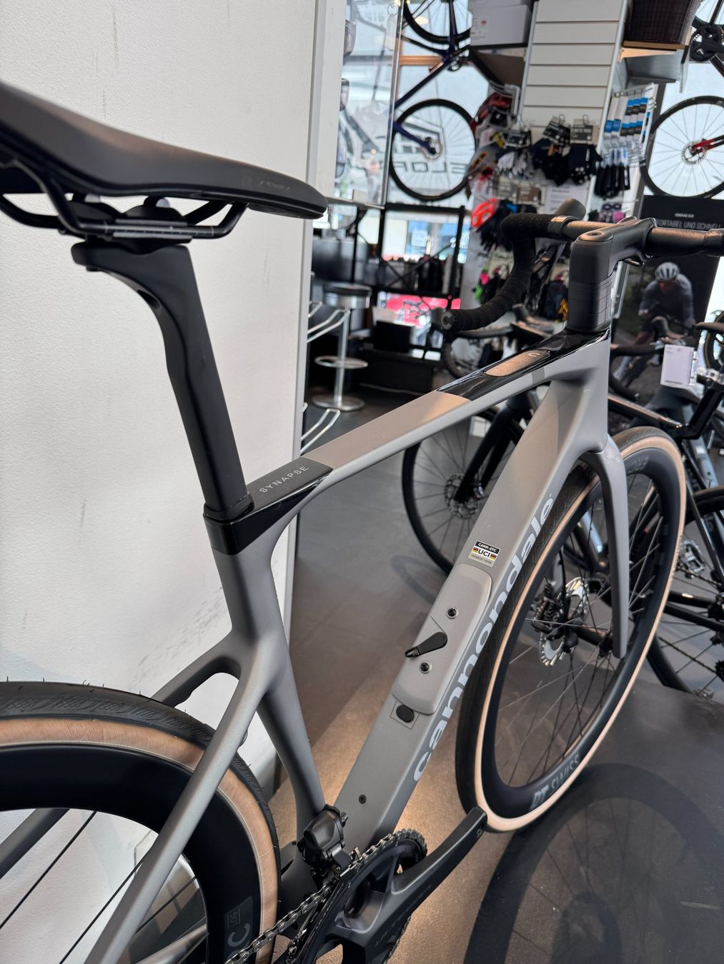 Cannondale Biciclette: Cannondale Synapse Carbon 2, Grösse 54cm – Nuovo e nell'imballaggio originale da Zürich venduto da Velofabrik01 6