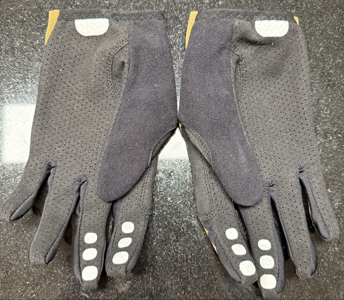 Poc Handschuhe & Handstulpen: POC RESISTANCE ENDURO MTB GLOVES Size M  – Neu (gemäss Beschreibung) aus Grächen von Range725 2