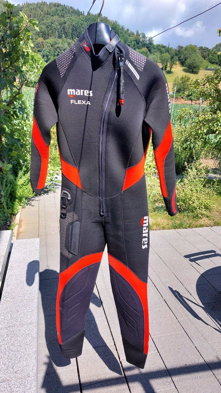 Mares Tauchanzüge: Mares Flexa Tauchanzug 5/4/3mm – Gebraucht aus Oberdiessbach von wasserfreak