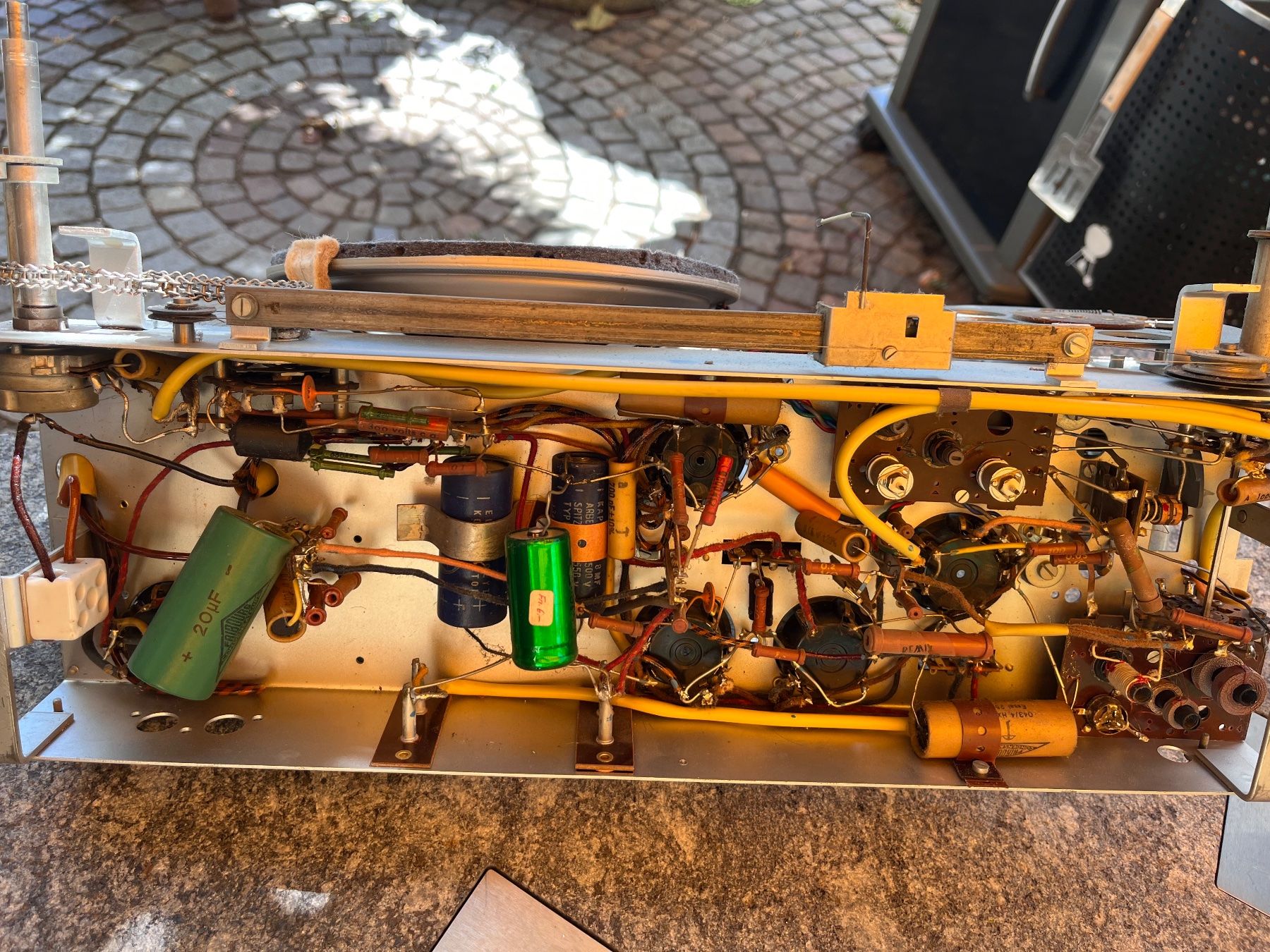 Radios: Chassis Röhrenradio – Gebraucht aus Bäretswil von Rasubi 5