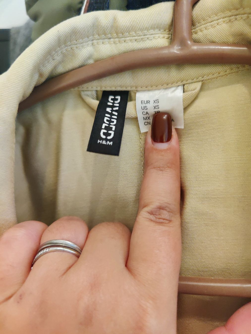 H&M Vestes: Trenchcoat hm elegant – Neuf (Voir description) à Dübendorf par vas_69xt 3