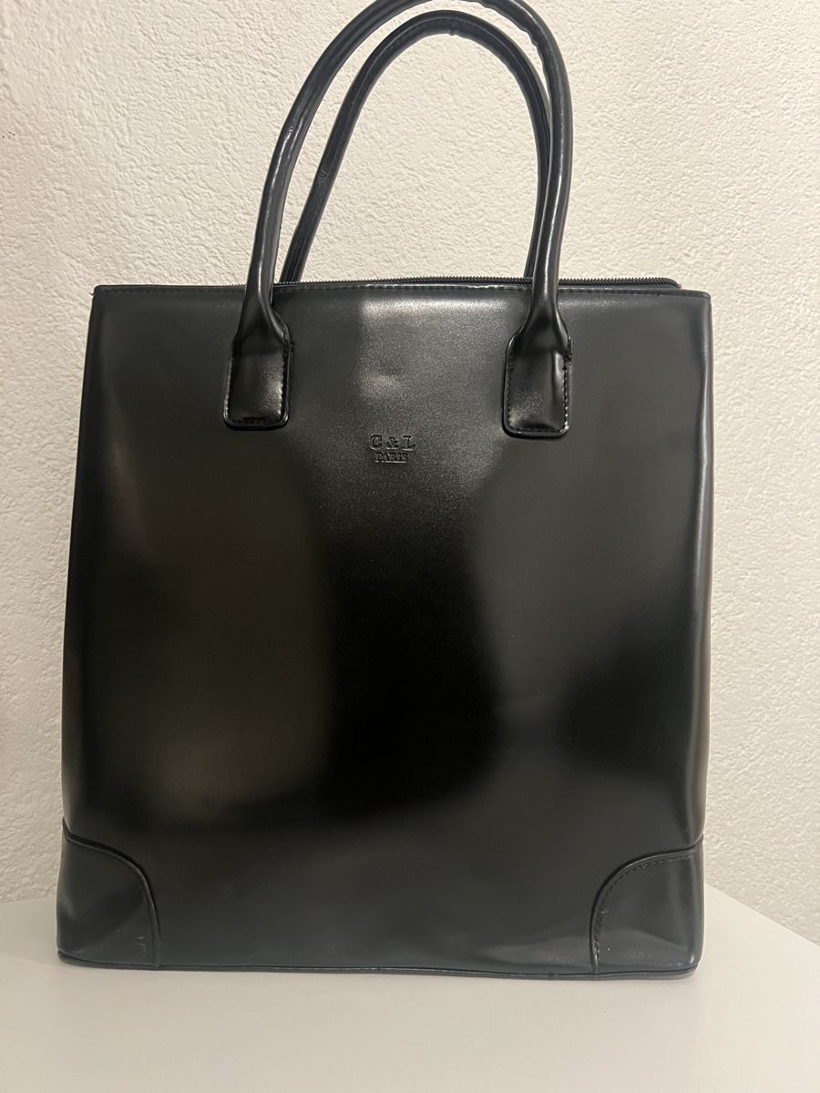 Borse da donna: Sac en cuir C & L Paris – Usato da St-Pierre-Clages venduto da ste_xk6p