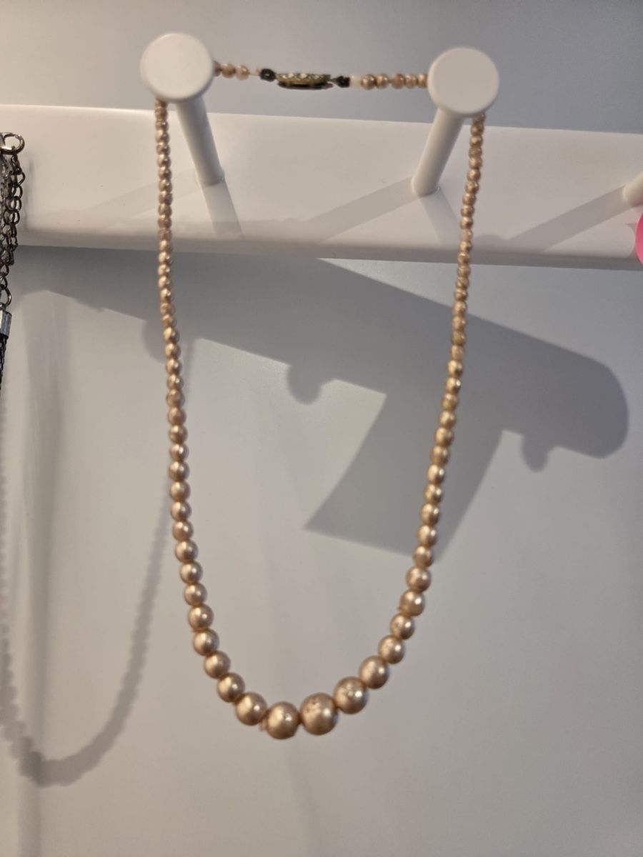 Colliers: Modeschmuck Perlen-Stil – D'occasion à Birrhard par kristiii