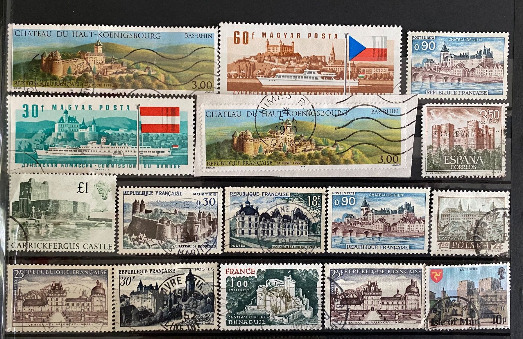 Tutti i francobolli: 72 timbres thème Château – Usato da Petit-Lancy venduto da Solcarm 2