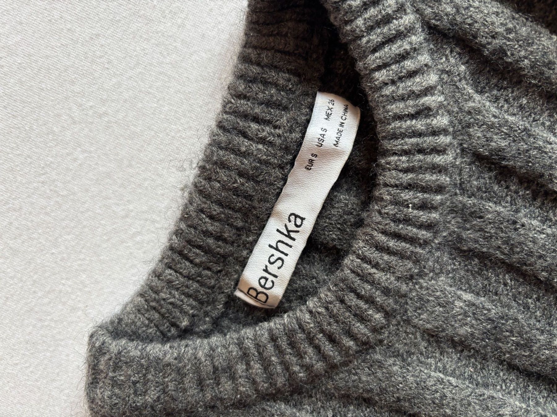 Bershka Camicette, T-shirt & Top: Langarmoberteil – Usato da Luzern venduto da julopaji 1