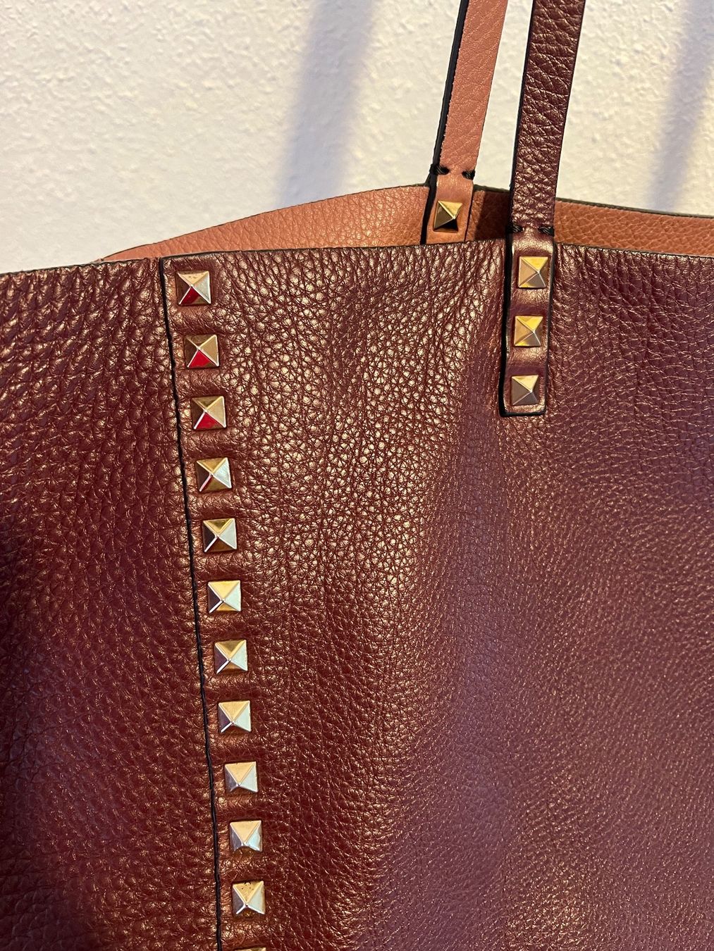 Valentino Borse da donna: Valentino Reversible Rockstud Tote – Usato da Uetikon am See venduto da StellaZH86 5