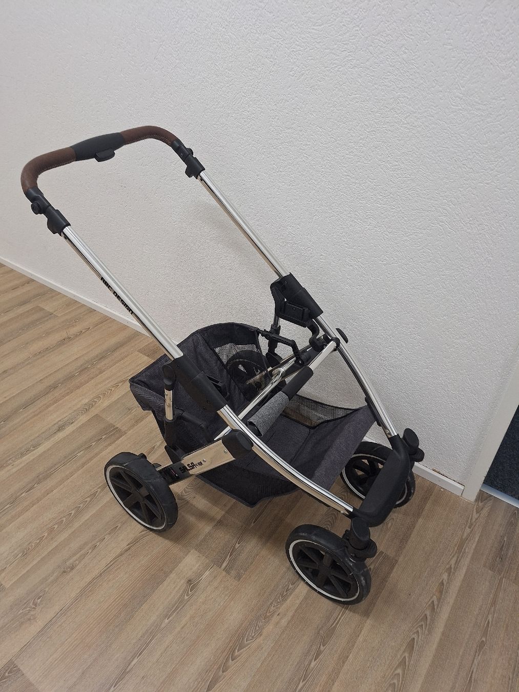 Carrozzine: Kinderwagen – Usato da Grüt (Gossau ZH) venduto da wisdomio7 1