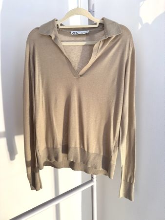Zara Polo Strickbluse mit Kragen – Beige/Taupe