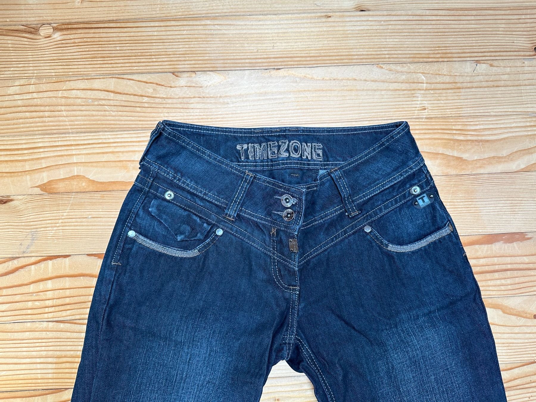 Jeans: Timezone Jeans Jamina 29/32 neu! – Nuovo (secondo la descrizione) da Gümmenen venduto da FelizitasHermann 1