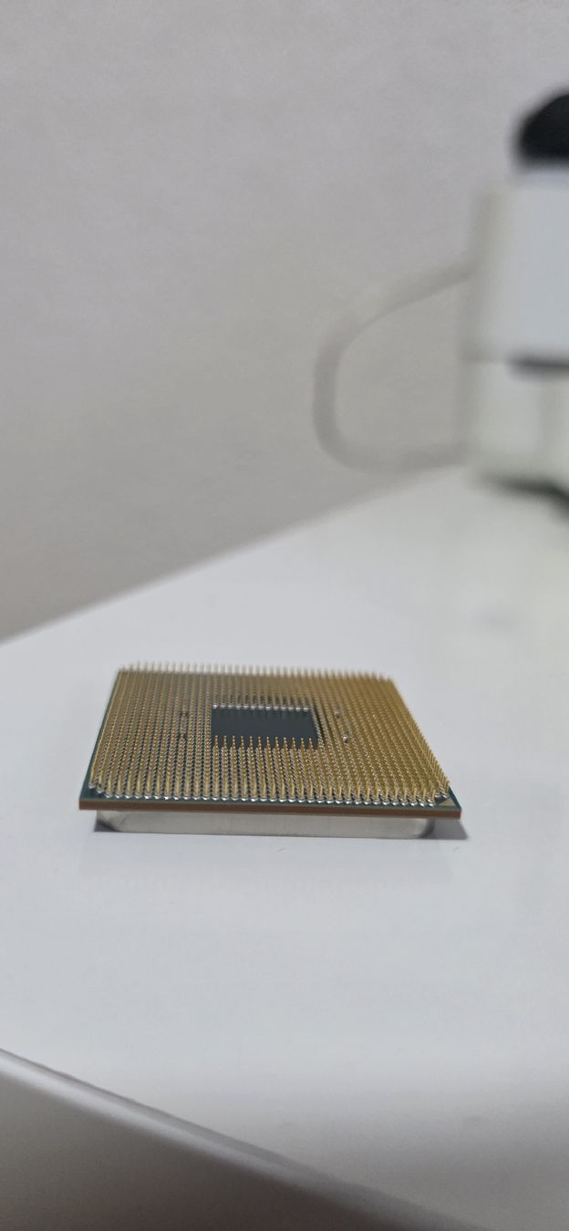 Amd Componenti elettronici: Ryzen 5 5600X – Usato da Brig venduto da N1TR-0 7