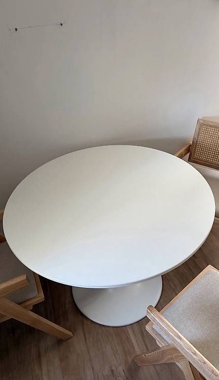 Tables: IKEA Esstisch Docksta – D'occasion à Zürich par gsa_722v