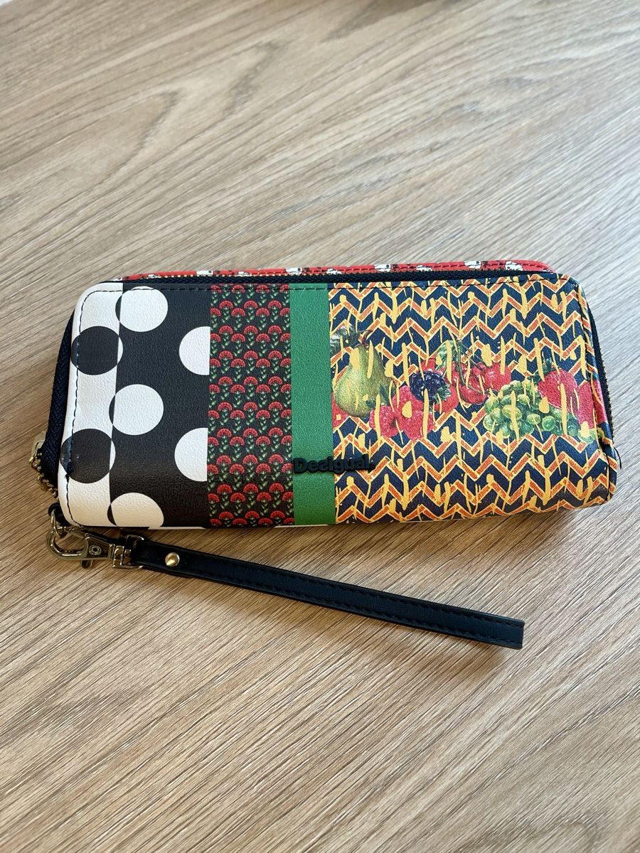 Desigual Portamonete: Desigual Portemonnaie – bunt, neu – Nuovo e nell'imballaggio originale da Adliswil venduto da Ajoure_Atelier 4