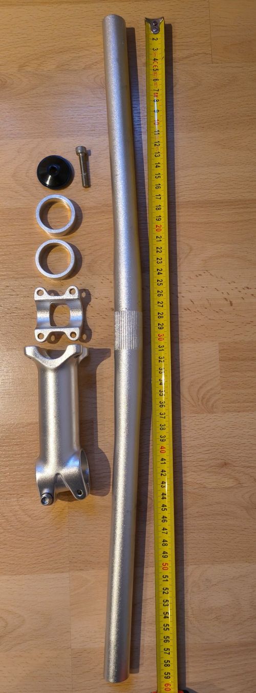 Pezzi di ricambio: RR Singlespeed E-Bike Lenker + Vorbau Set – Usato da Root venduto da Marlowe85