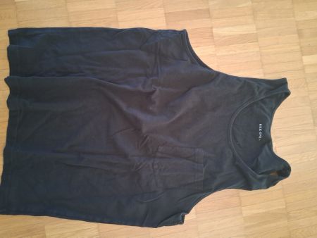 Tanktop Pier One schwarz mit Brusttasche gebraucht