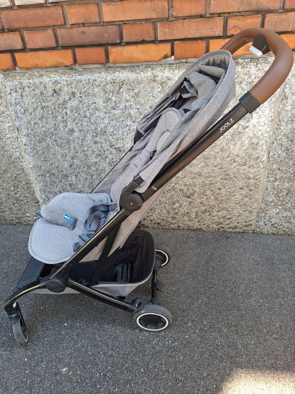 Joolz Carrozzine: Buggy JOOLZ grau – Usato da Zürich venduto da spot13 1