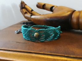 handgemachtes Makramee Armband mit Ozeanjaspis