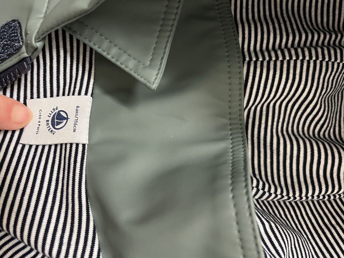 Petit Bateau Giacche & Cappotti: Petit Bateau Regenjacke 116 – Usato da Zürich venduto da Gabi_78 3