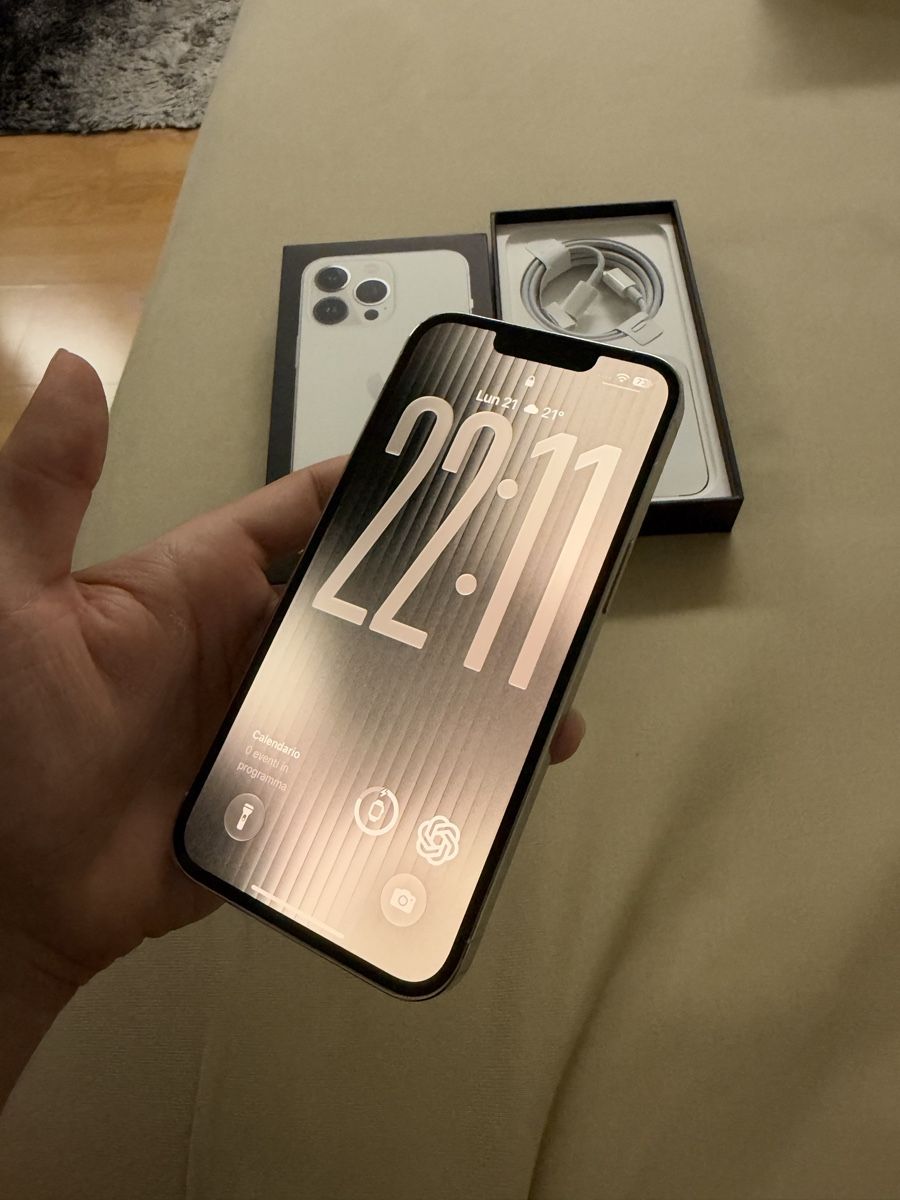 Apple Handys / Smartphones: iPhone 13 Pro 256gb silver – Gebraucht aus Muralto von kic_kyb2 1