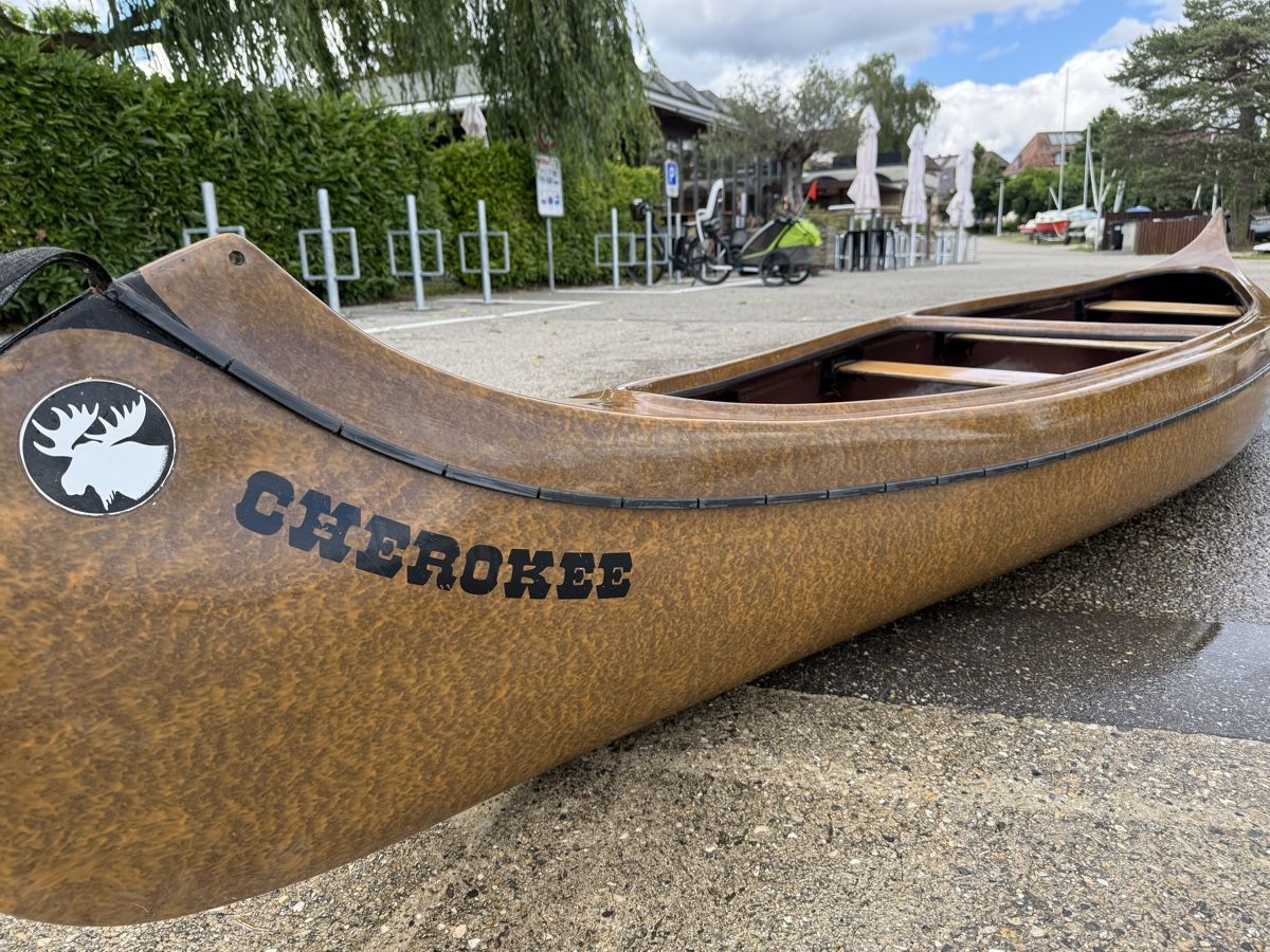 Bateaux: Canoë  – D'occasion à Cortaillod par gil_s2wg