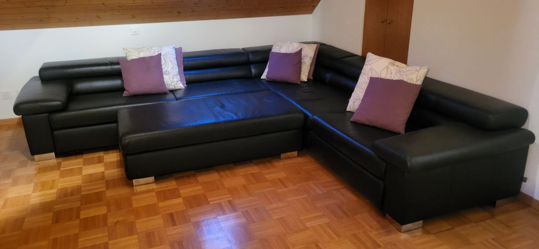 Sofas: XXL Ecksofa Leder Schwarz  – Neu (gemäss Beschreibung) aus Berg TG von Saratoga1972 2
