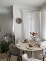 Westwing Miley Esstisch oval Marmor