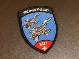 SWISS AIR FORCE - WE OWN THE  SKY - F/A-18 Bage mit Klett***