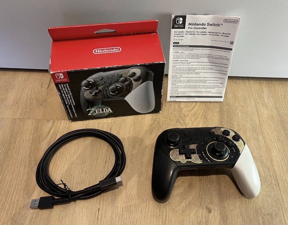 Nintendo Controller: Nintendo Switch Pro Controller Zelda Edition mit Kabel – Neu und originalverpackt aus St.Gallen von rslalfs