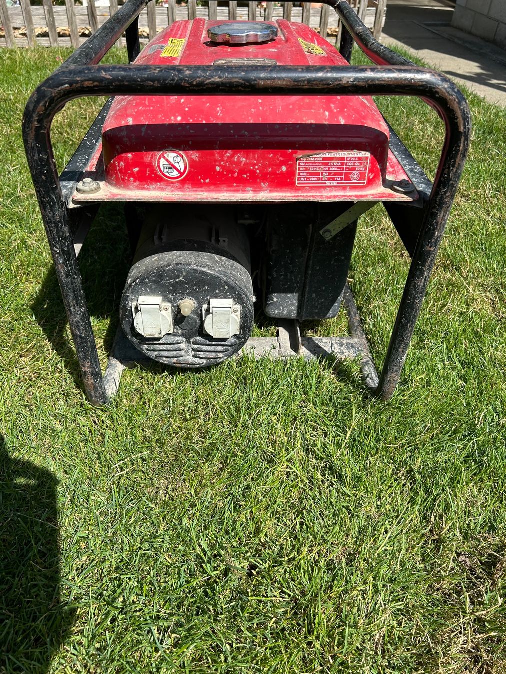 Generatori di corrente: Honda Stromgenerator Typ ECM 2800 – Usato da Birr venduto da antigo1 7