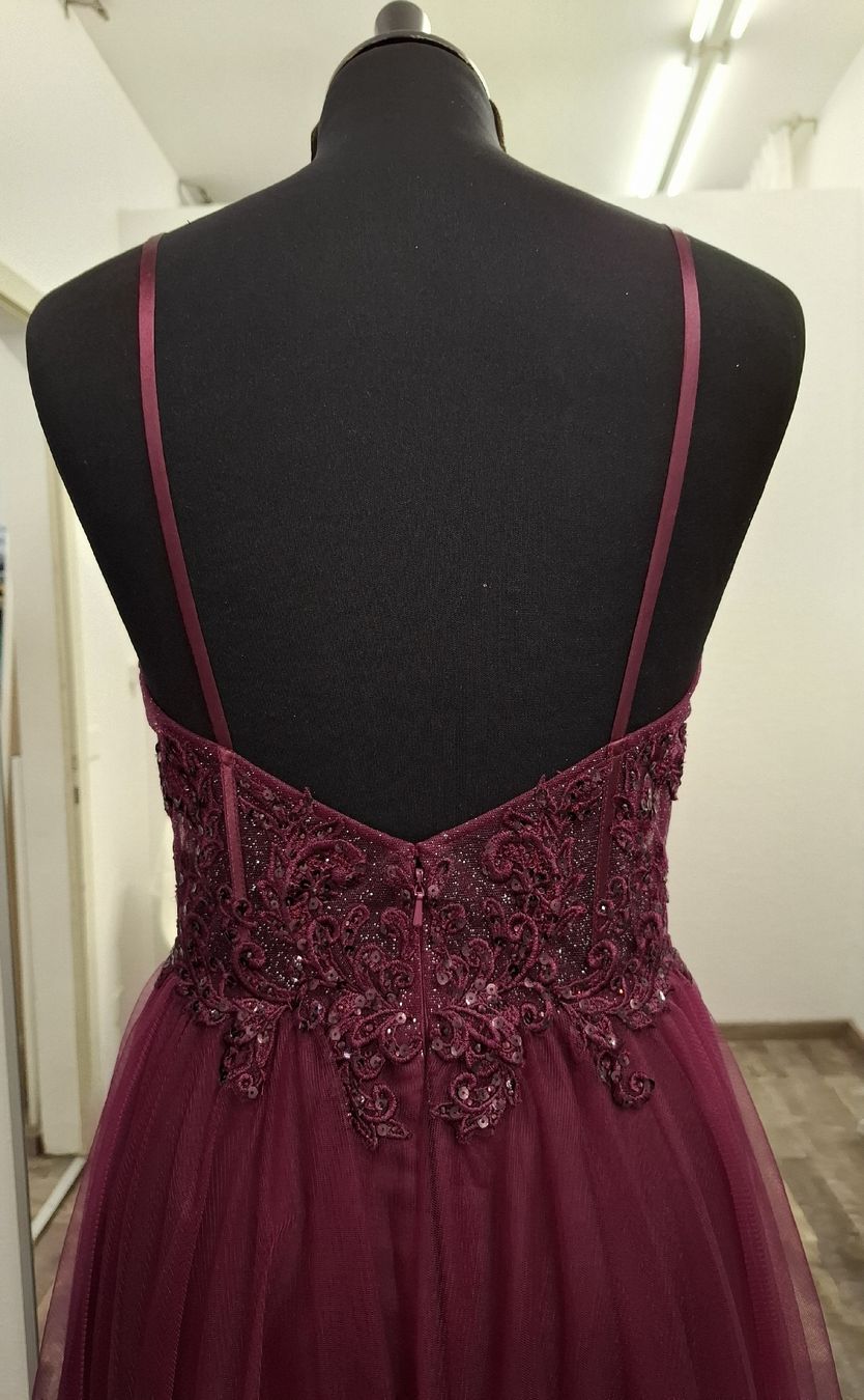 Vestiti: Bordeaux  ( Dunkle lila)Abendkleid – Nuovo (secondo la descrizione) da Uster venduto da VMT. 3