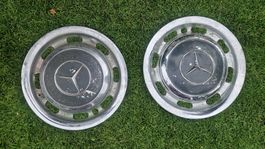 2x Mercedes Radkappen / Radzierblenden Oldtimer 220 SE W128