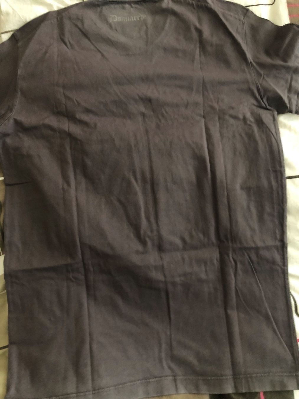T-shirt: Dsquared2 t-shirt – Nuovo (secondo la descrizione) da Fislisbach venduto da Brandopfer810 1