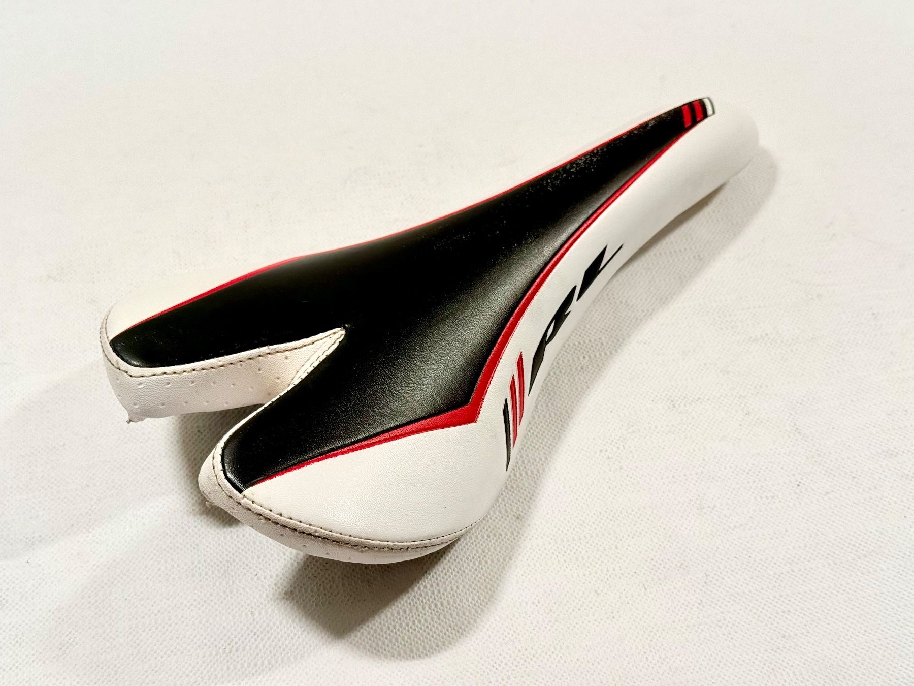 Trek Pezzi di ricambio: BONTRAGER RL Leather Saddle Sattel 2604 – Usato da Luzern venduto da bikeandbeltcom 2